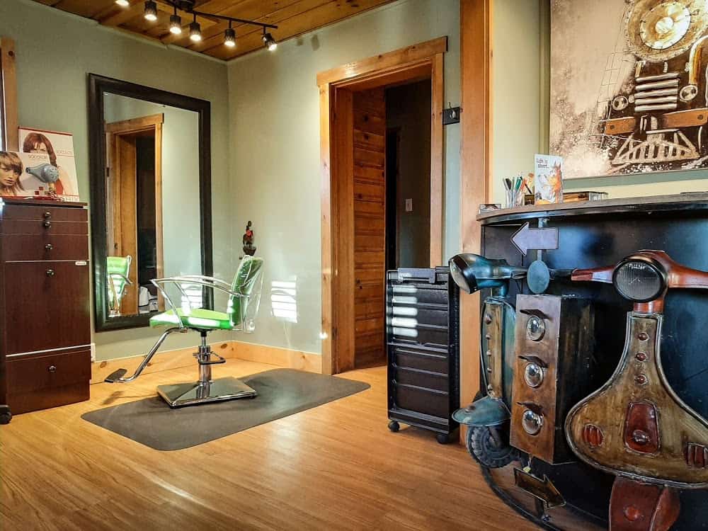 Creative Curl Salon